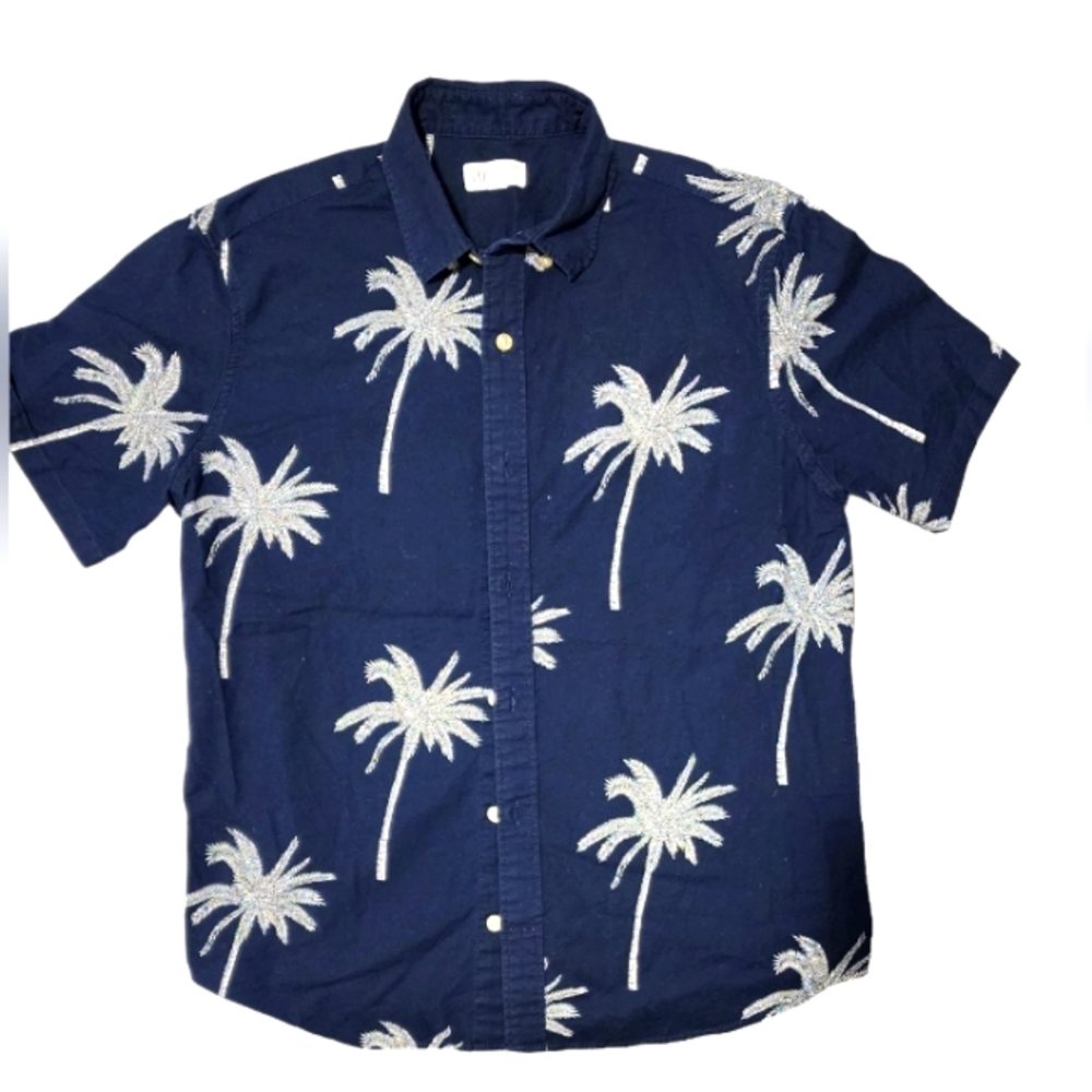 Gap Hawaiian Short Sleeve Button-up, Size Medium.